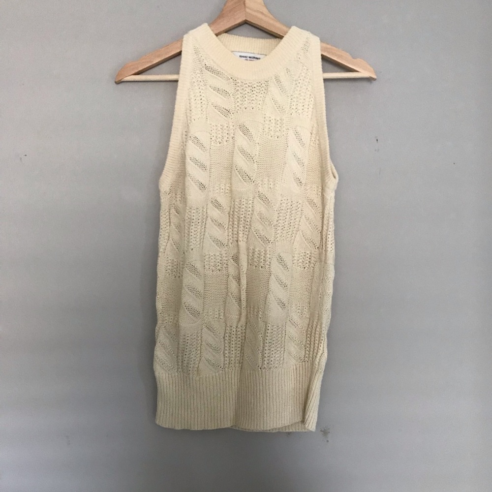 Cable knit sleeveless top